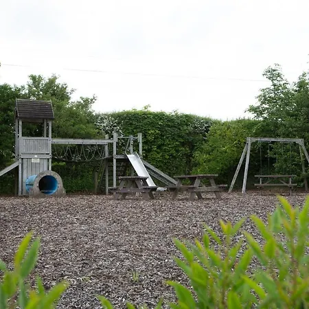 Great Calva, Monkhouse Hill Cottages 아파트 칼라일
